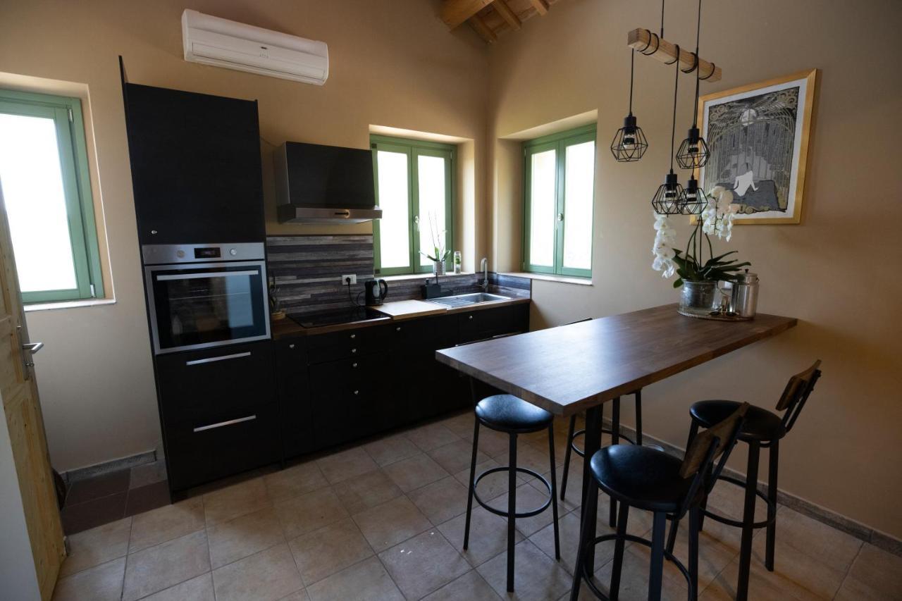 La Vita Nuova Appartements - Appart B&B Морро-д'Альба Экстерьер фото